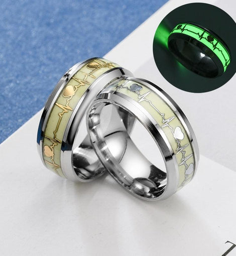 Glow in the Dark, Lovers Heart-shaped Ring - Gift Jewelry